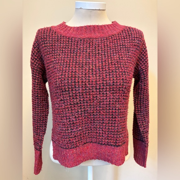 if it were me Women's Medium Cozy Red & Black Crew Neck Long Sleeve Knit Sweater - Picture 2 of 9